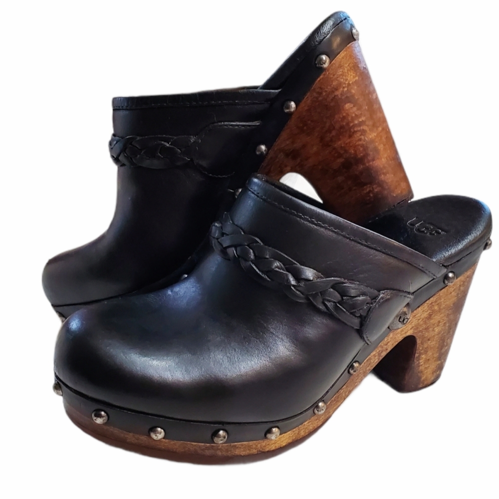 Ugg Australia Kaylee Studded Black Leather Clogs
